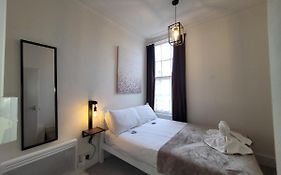 Sea Side Flat 3 With Fast Wifi And Free Parking